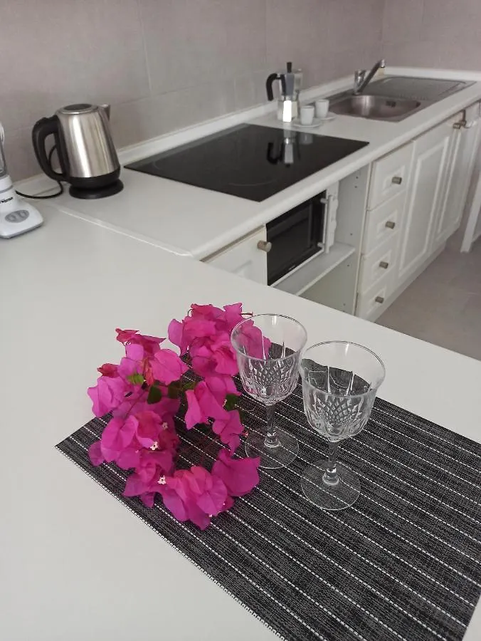 אדחה Bruna'S House דירה